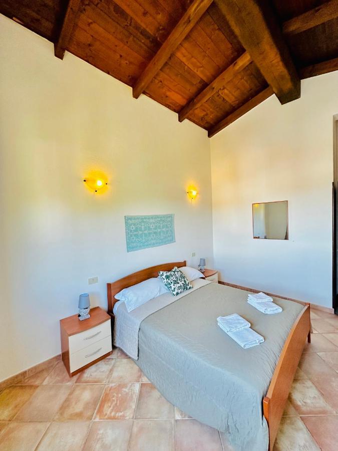 Villa Antonella Apartments Олбия Екстериор снимка